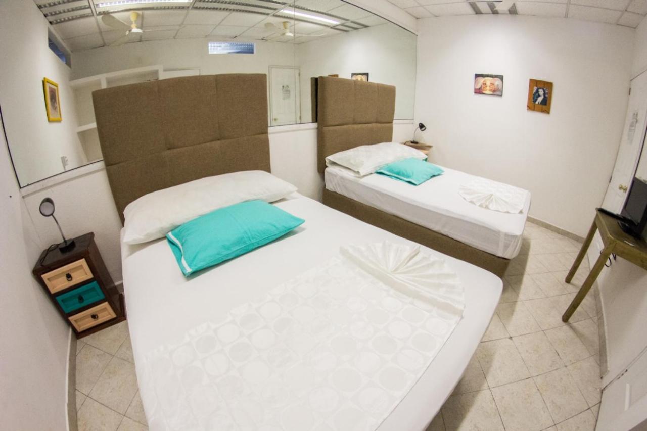 Boutique Basic Hotel Puerto Vallarta Bagian luar foto