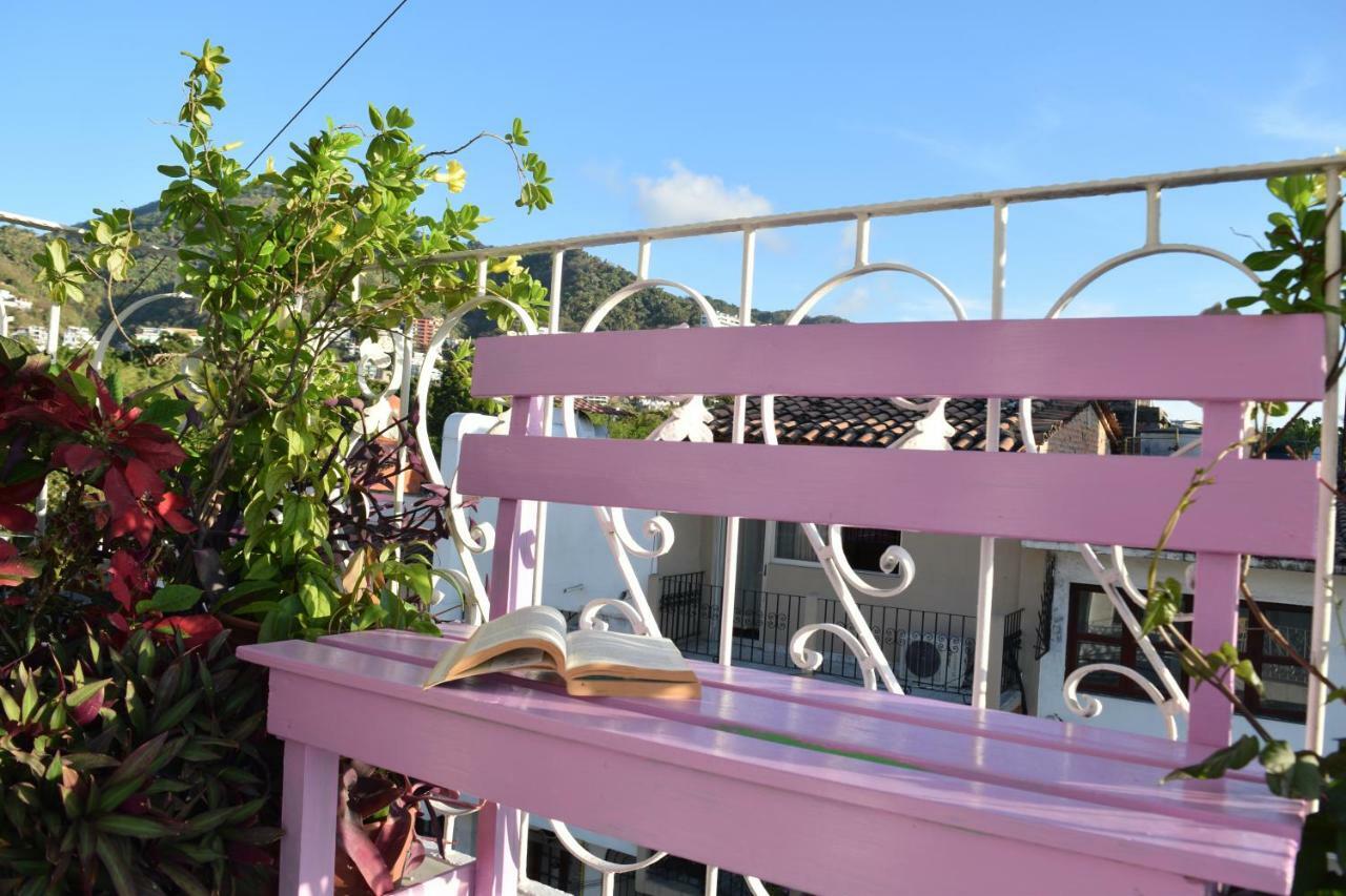 Boutique Basic Hotel Puerto Vallarta Bagian luar foto