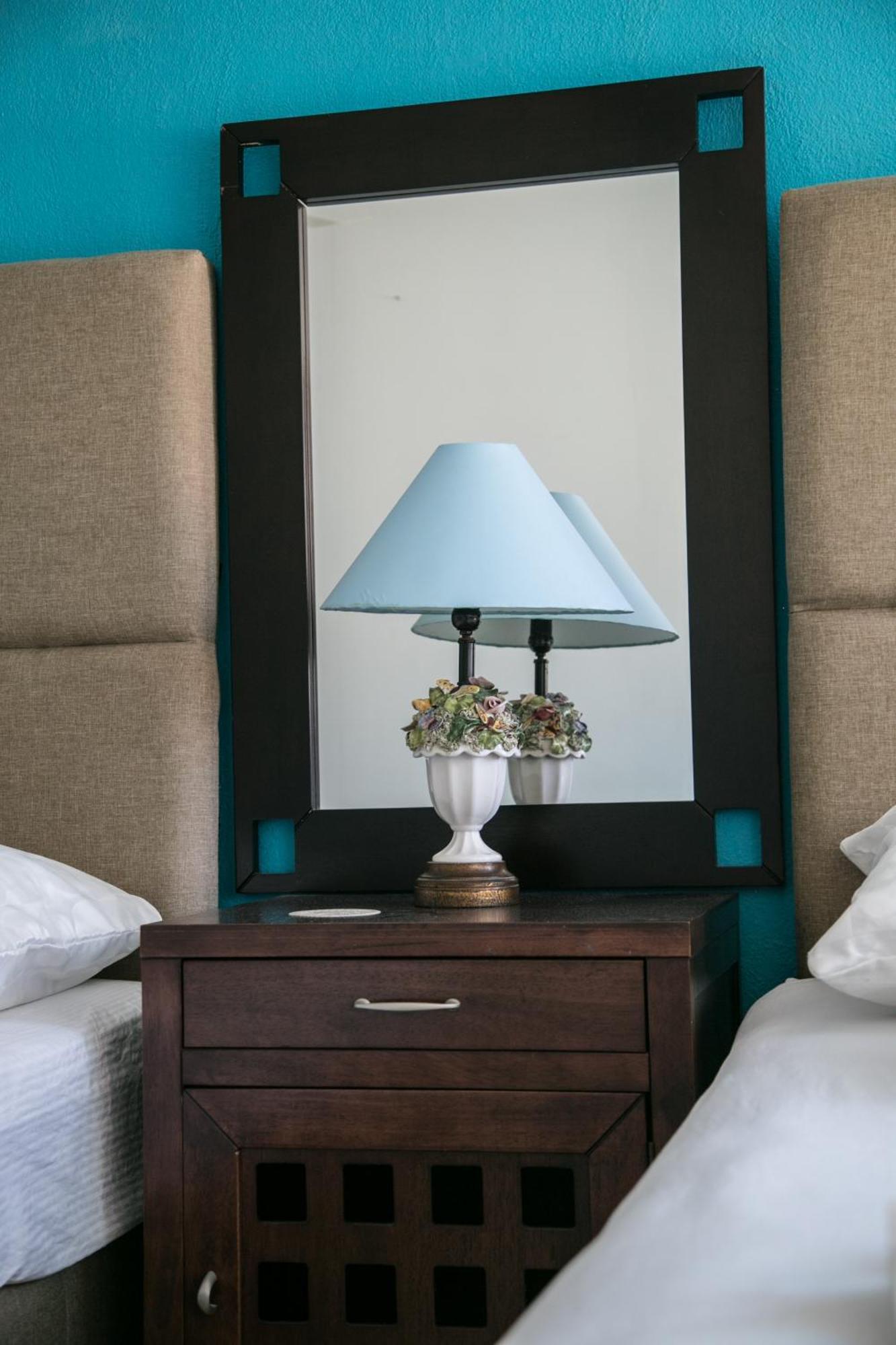 Boutique Basic Hotel Puerto Vallarta Bagian luar foto