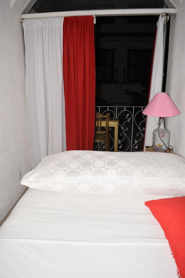 Boutique Basic Hotel Puerto Vallarta Bagian luar foto
