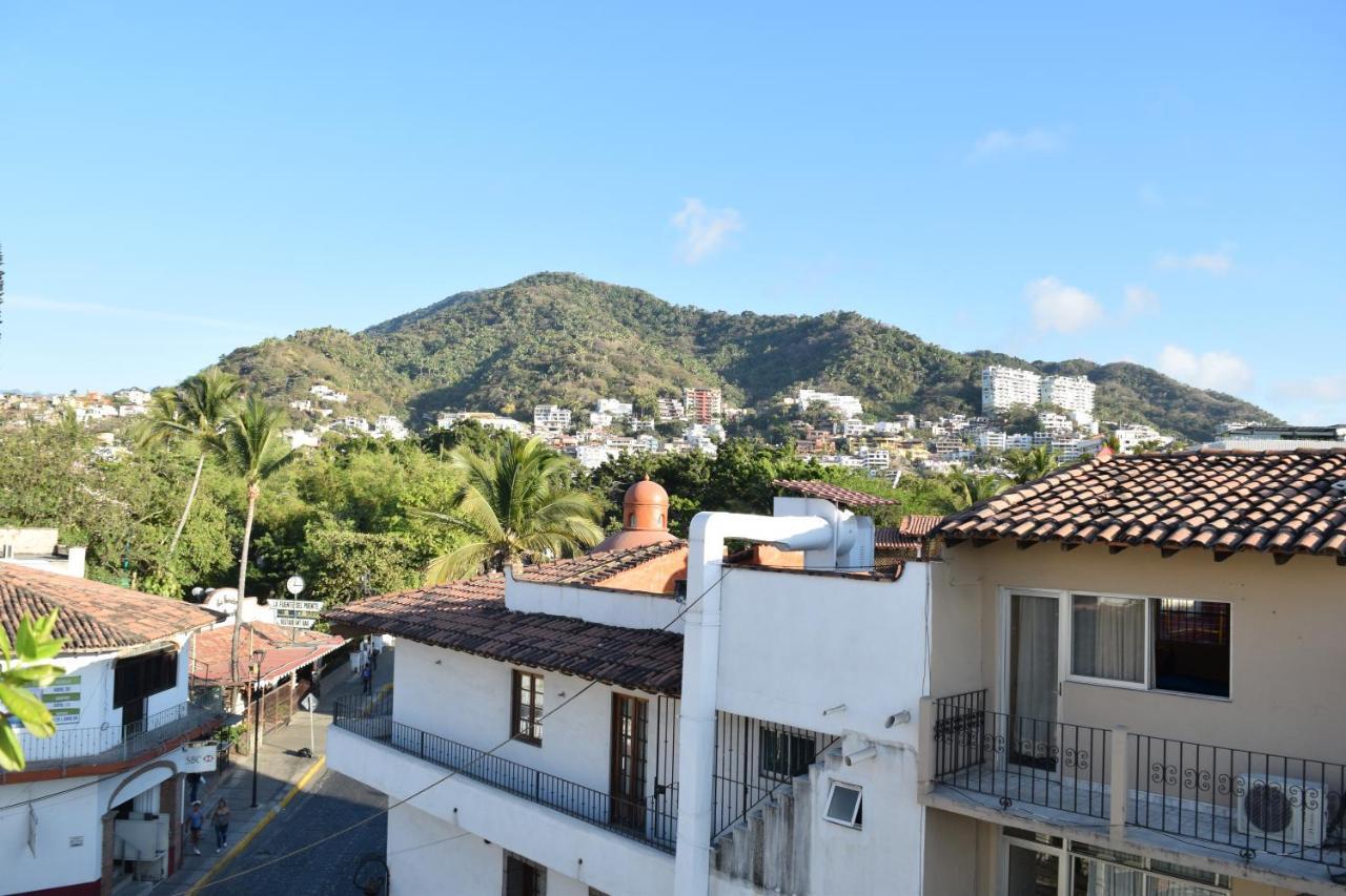 Boutique Basic Hotel Puerto Vallarta Bagian luar foto